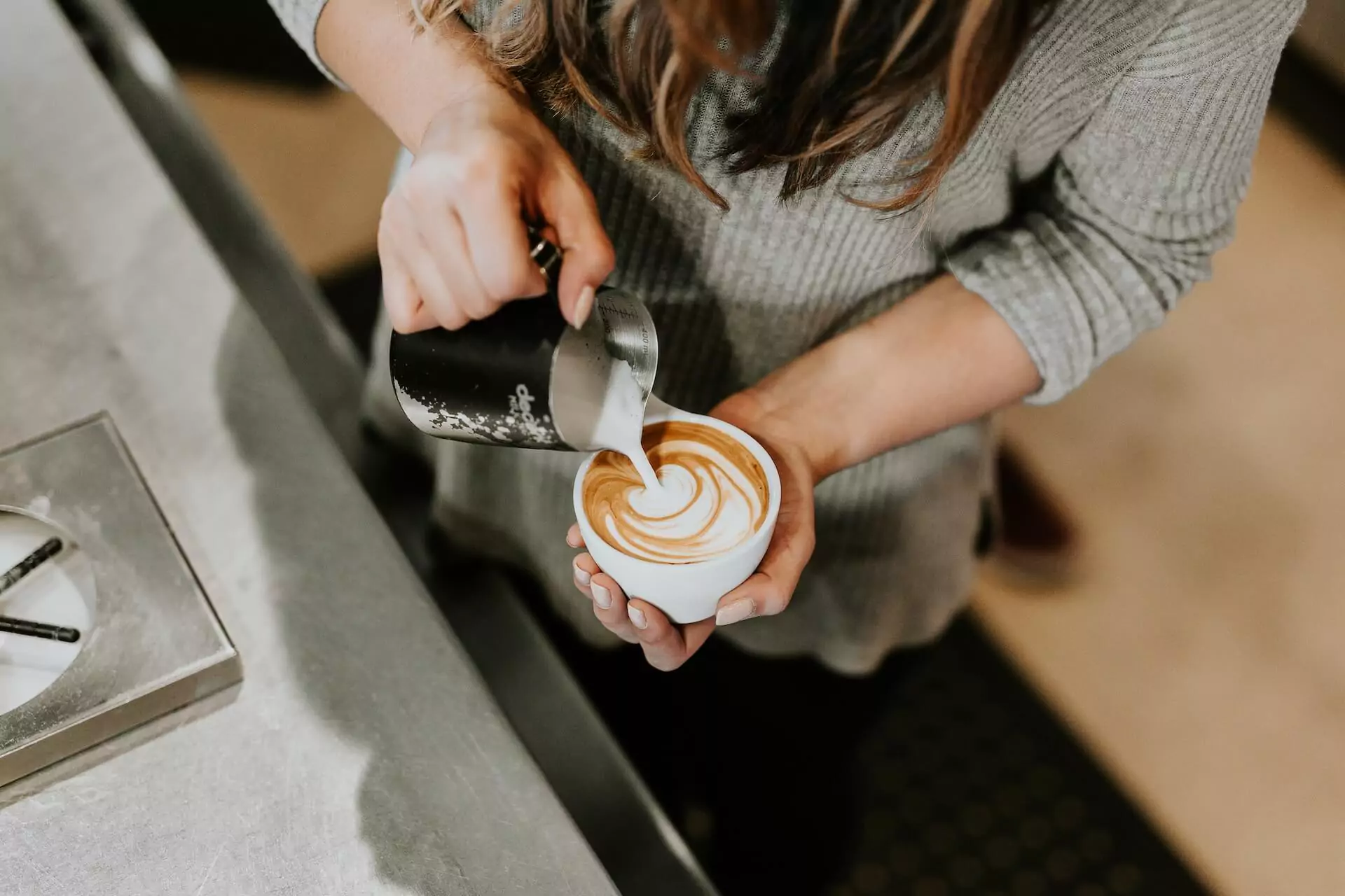 8 Essential Tools for Latte Art: Boost Your Creativity!