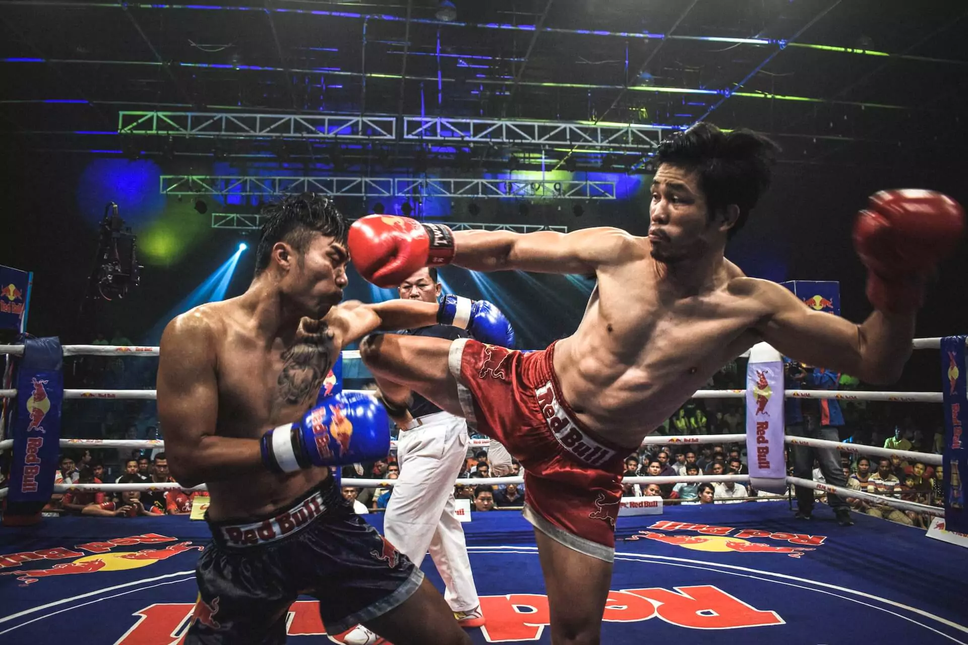 6 Essential Muay Thai Training Gear for Unstoppable Fighters